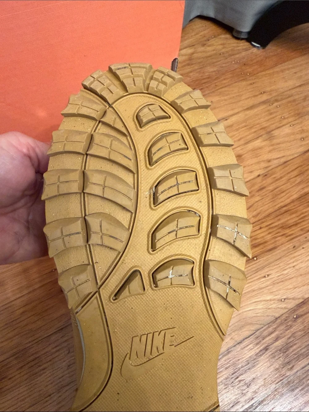 Nike Men’s Tan/Tobacco Trail Mid-Top Boots